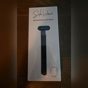 Brand New Sola Wave Advanced Skincare Wand